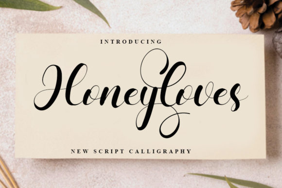 Honeyloves: The Handwritten Script Font for Scroll-Stopping Visuals